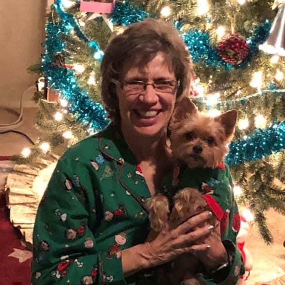 Meet your Posher, Carolyn